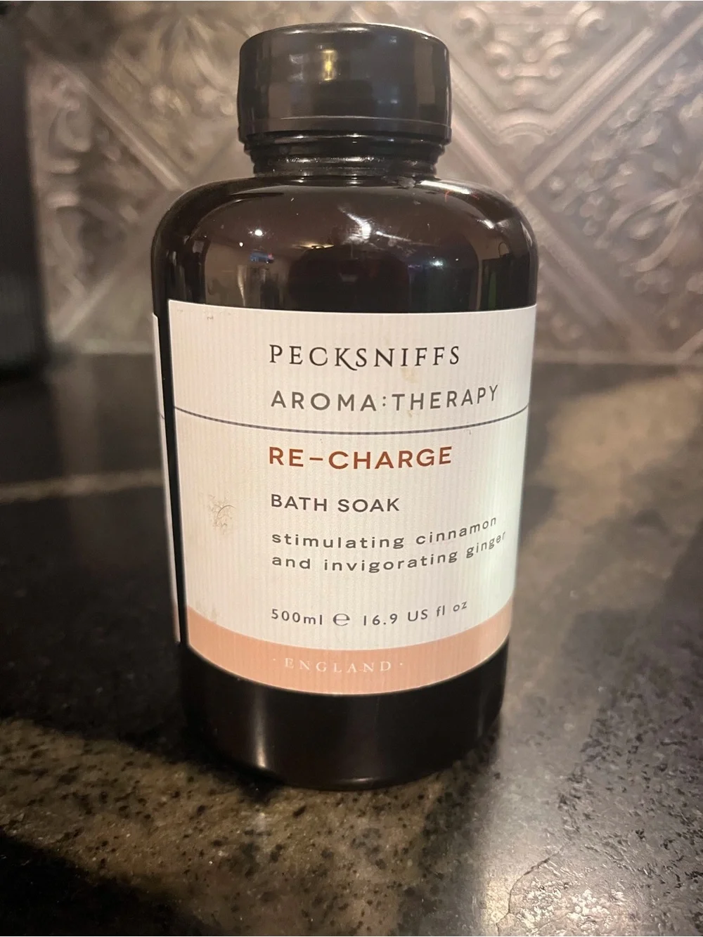 Pecksniffs Re-Charge Bath Soak — cinnamon and ginger
